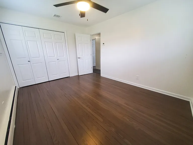 10 Silver St #1 — Photo 11