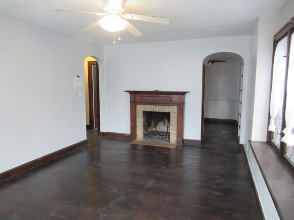 559 Kenmore Ave Floor 1