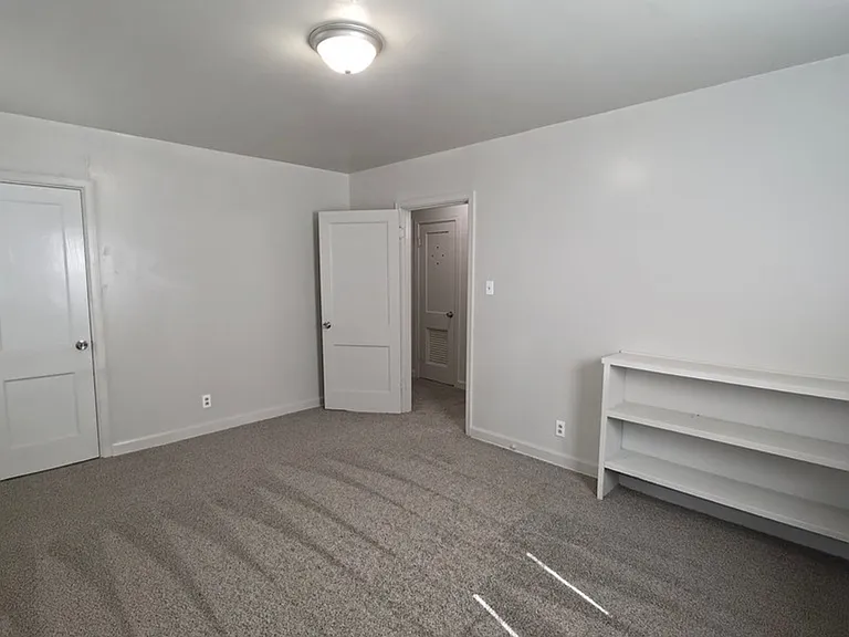 913 S Rusk St — Photo 16