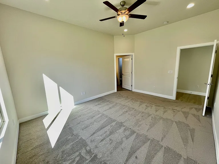 1436 E Centaurus Way — Photo 13