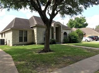 15319 Rio Plaza Dr, Houston, TX 77083