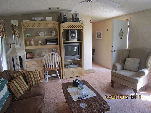3rd image of 100 1st St NW #W-12