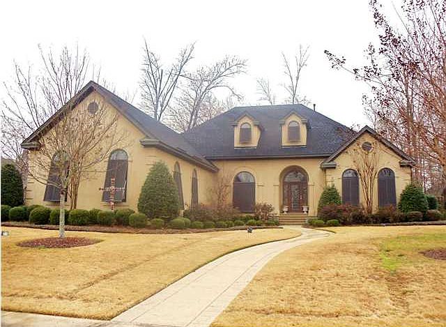 2nd image of 8148 Wyndridge Dr