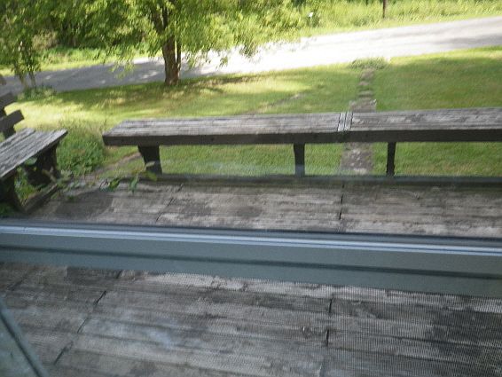 5th image of 878 Miller St
