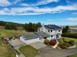 1660 Hookton Rd, Loleta, CA 95551