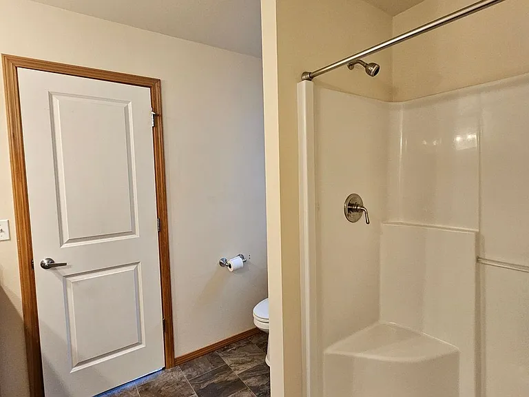 435 NE Inspiration St — Photo 19
