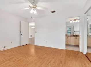 6292 Red Cedar Cir, Greenacres, FL 33463