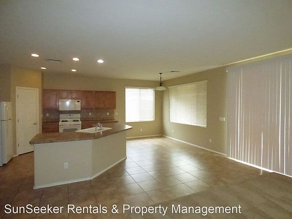 3rd image of 18427 W San Carlos Dr