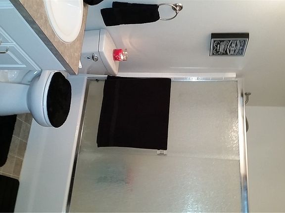 5th image of 6006 6008 115th Street E
