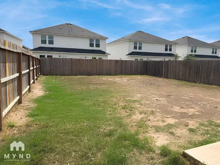 4015 Asher Aly — Photo 4