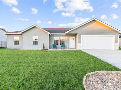 1213 Nautical Dr, Salina, KS, 67401