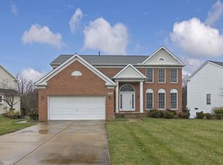 437 Troubadour Dr, Northfield, OH 44067