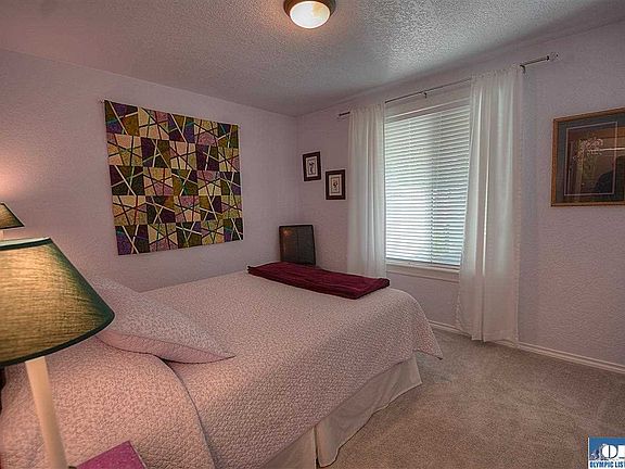 5th image of 148 Hilltop Dr Unit B