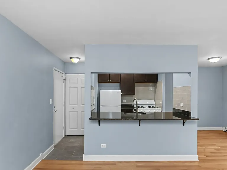 663-502 W Grace St #663-502 — Photo 4