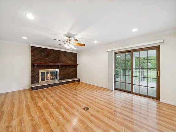 5th image of 10257 Alpena Dr