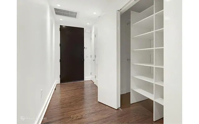 Rented by Douglas Elliman | media 14
