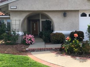 200 Greenmeadow Ave, Thousand Oaks, CA 91320