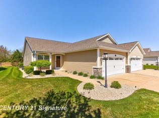 100 Tuscany Cir, Saginaw, MI