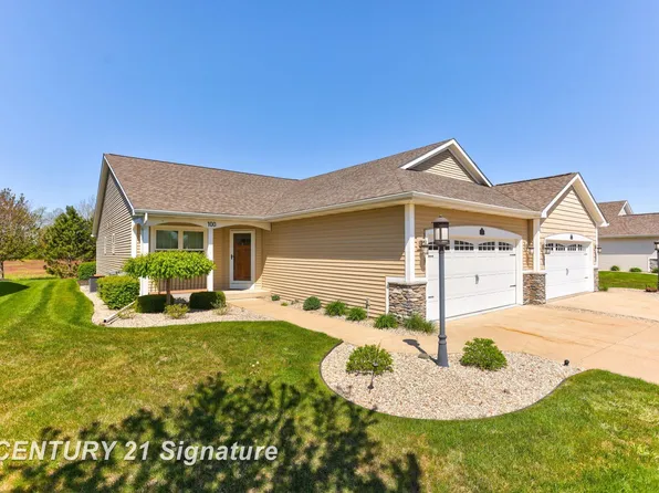 100 Tuscany Cir, Saginaw, MI 48603