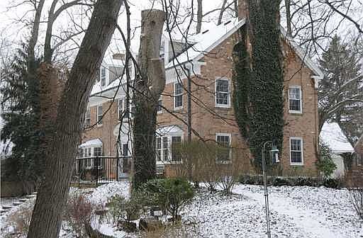 1st image of 1914 Scottwood Ave