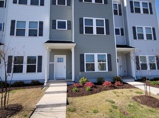 1006 Fishermans Rd #1, Norfolk, VA 23503