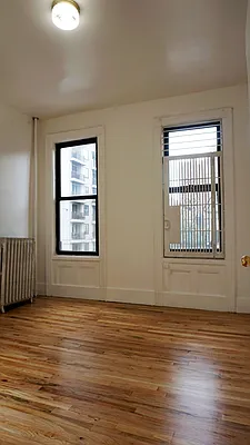 Rented by Gold Cliff Real Estate LLC | media 21