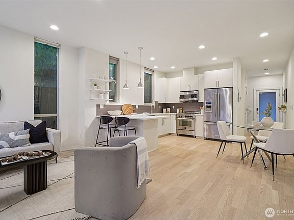 5th image of 3817 B California Avenue SW