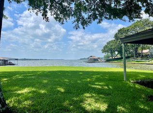122 Bayside Dr, Malakoff, TX 75148