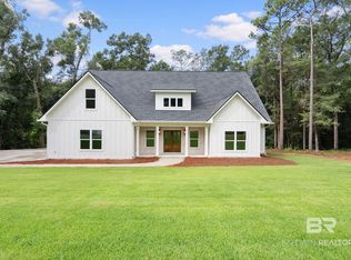 20 Victorian Dr, Fairhope, AL 36532