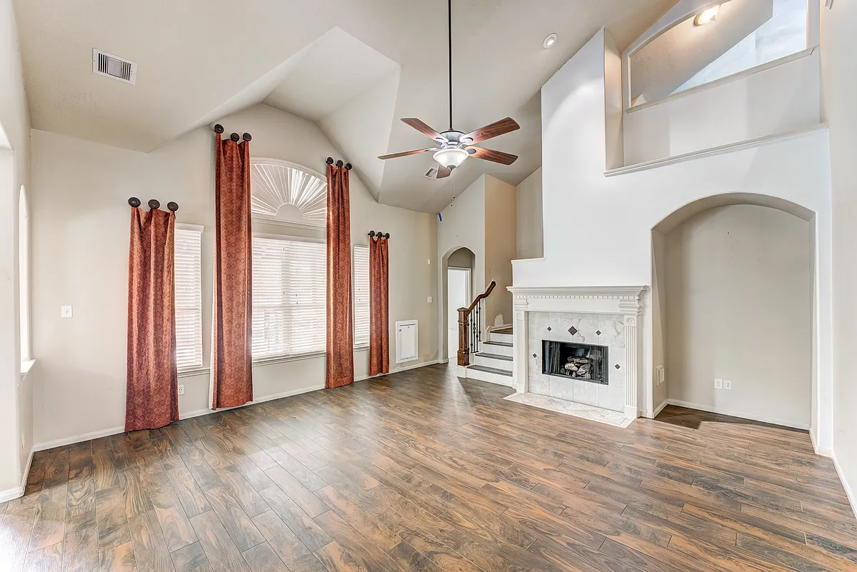 Building Photo - 4731 Autumn Pine Ln