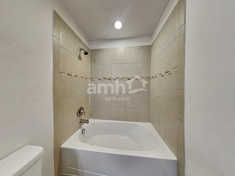 11861 Thicket Wood Dr — Photo 19