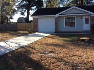 17 Talon Dr, Crawfordville, FL 32327