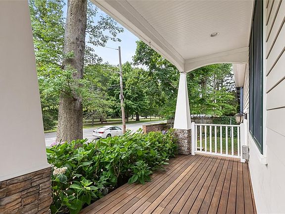 2nd image of 406 Blackstone Blvd