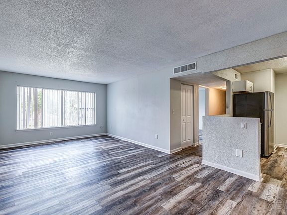 5th image of 1818 9th Ave E Unit 3G