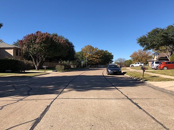 4th image of 828 Lovingham Dr