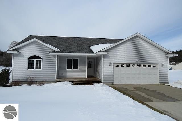 1st image of 7314 Briar Ln