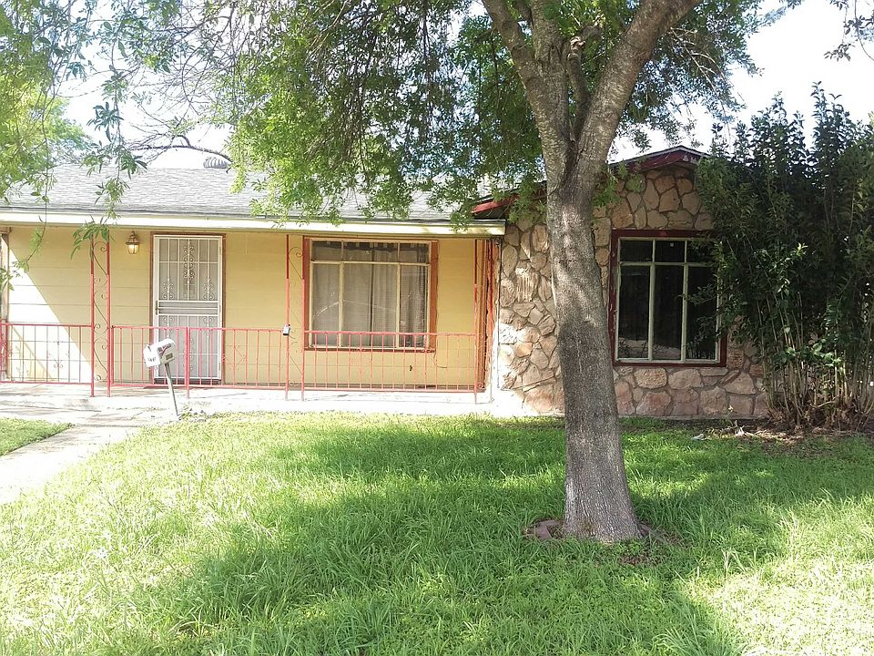 1st image of 215 W Green Way Ave