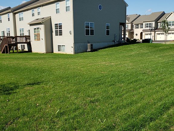 2nd image of 4455 Cottonwood Dr