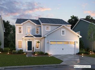 1262 Selena Grv, Uniontown, OH 44685