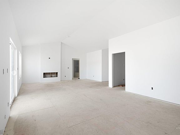4th image of 1122 13th St