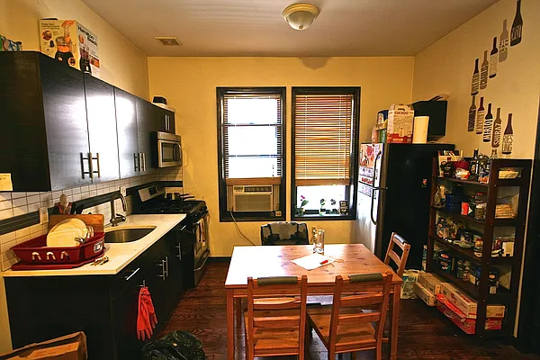 Rented by Rental Solutions Inc | media 7