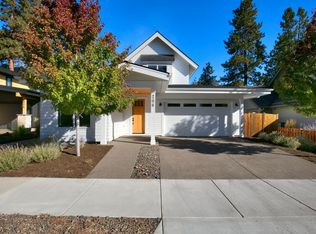 206 W Heising Dr, Sisters, OR 97759