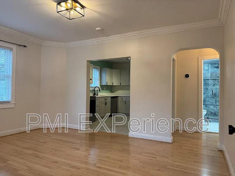 8203 Comet Dr — Photo 4