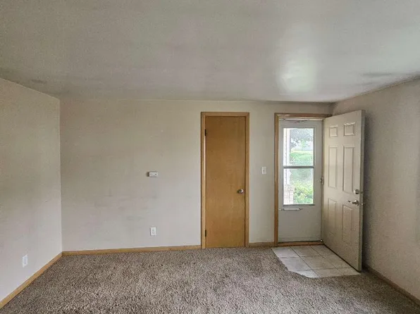 416 W 3rd St #418, Kimberly, WI 54136