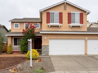 8912 Heritage Dr, Windsor, CA 95492