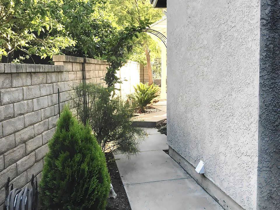 Side yard path