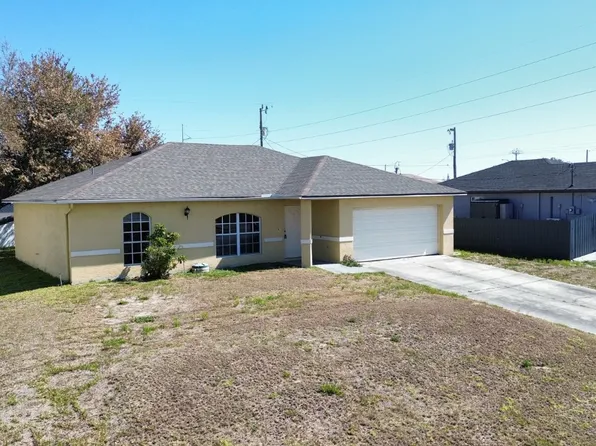 9 Tropicana Pkwy W, Cape Coral, FL 33993