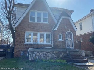 15876 Ilene St, Detroit, MI 48238