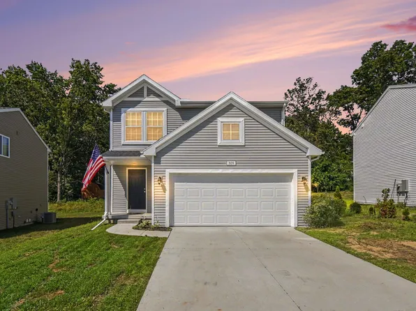 809 Hollyhock Dr, Greenville, MI 48838