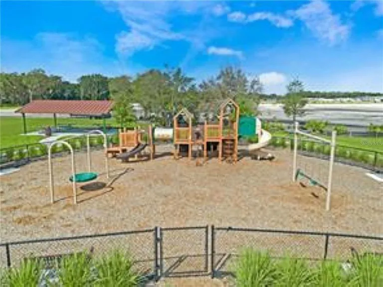 1699 Three Bars Rd — Photo 34